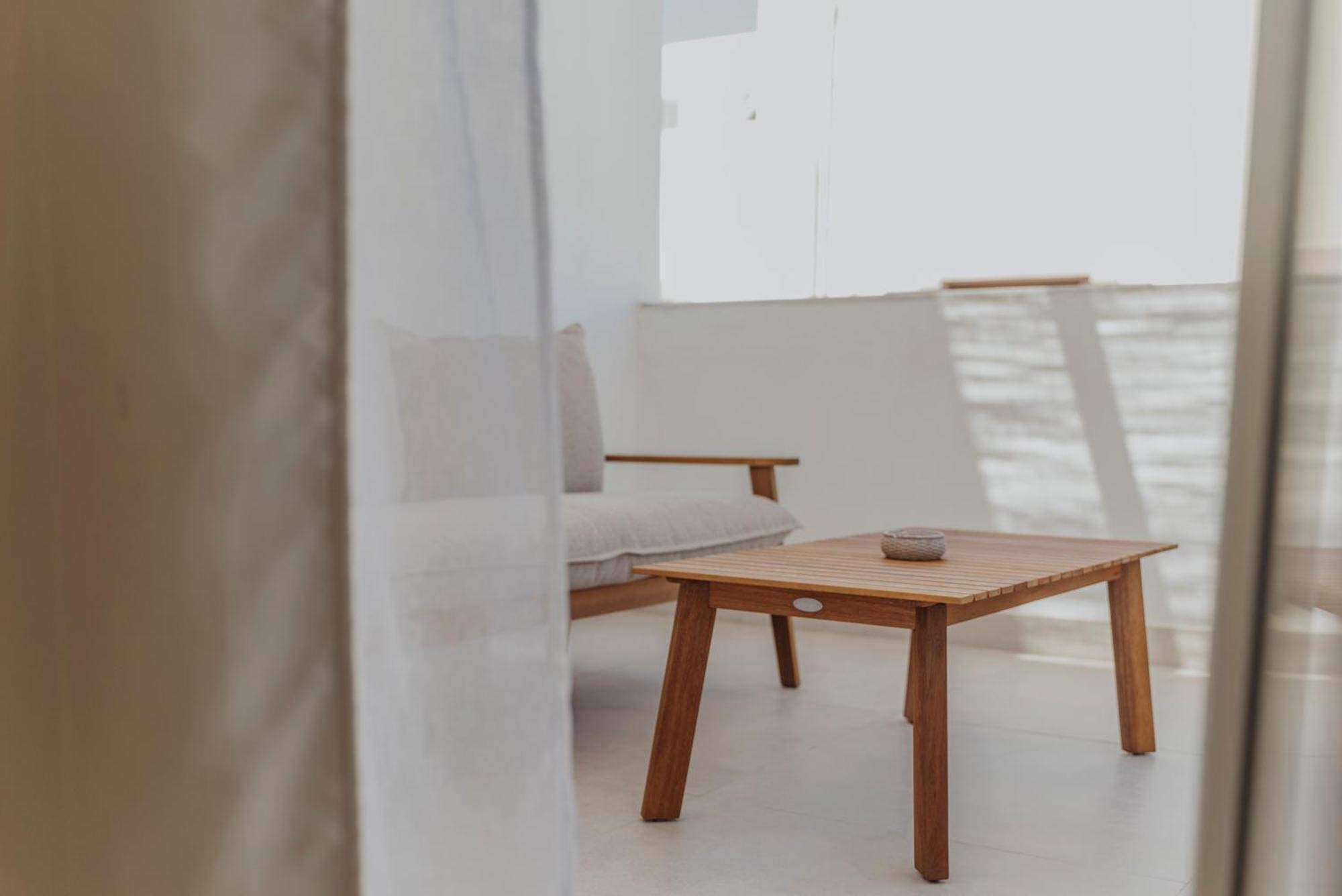 Aparthotel Golden Bird'S Naxos City Esterno foto
